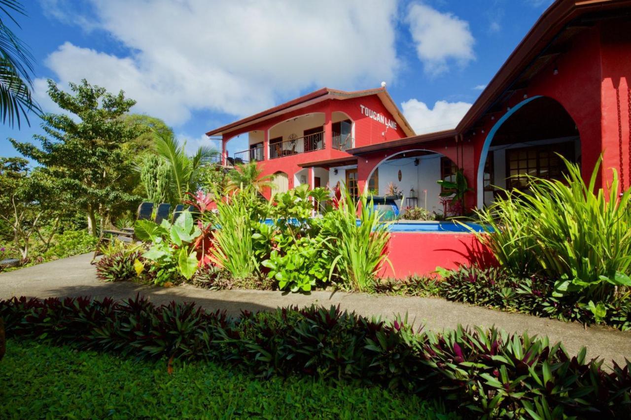 Toucan Lane Hotel And Restaurant Nuevo Arenal Exterior photo
